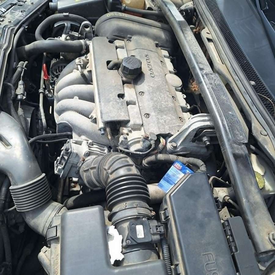 Volvo S60, 2.4 l., Седан
