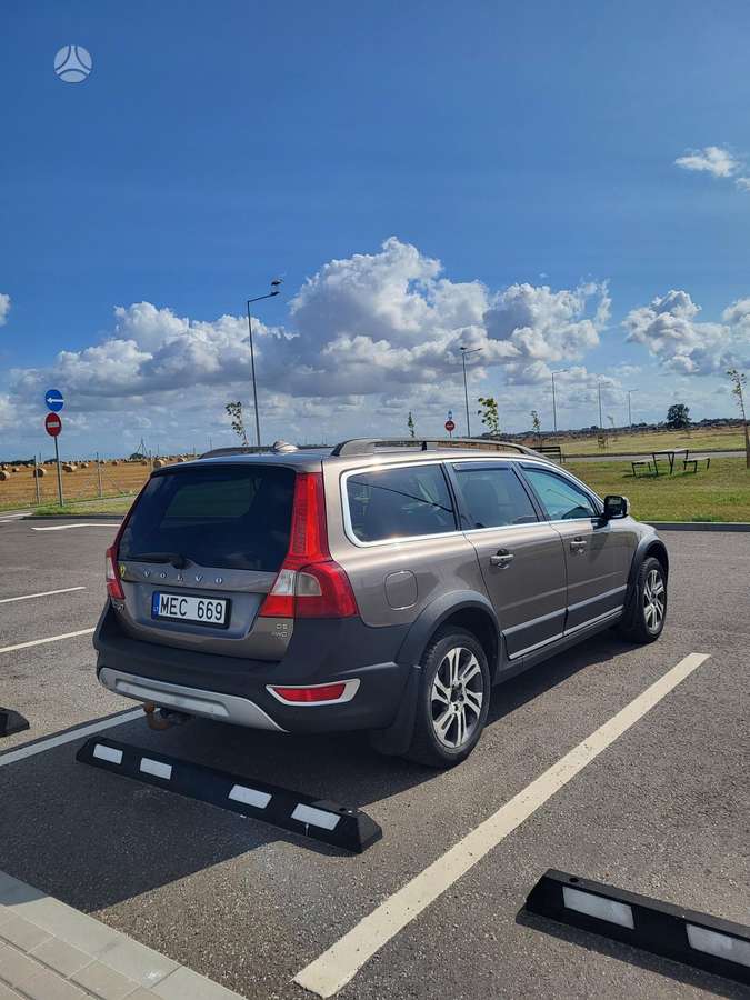 Volvo XC70 - 3