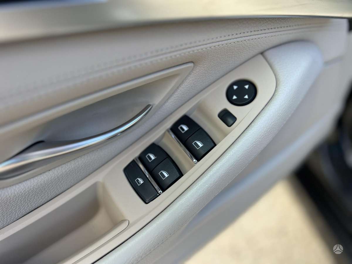 BMW 520, 2.0 l., wagon