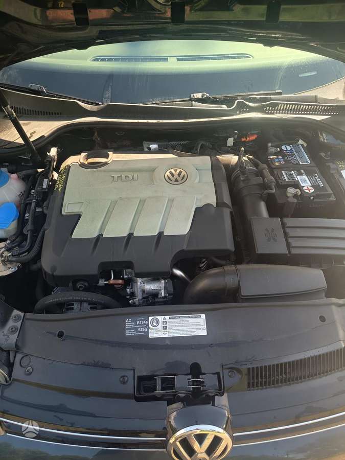 Volkswagen Golf - 4