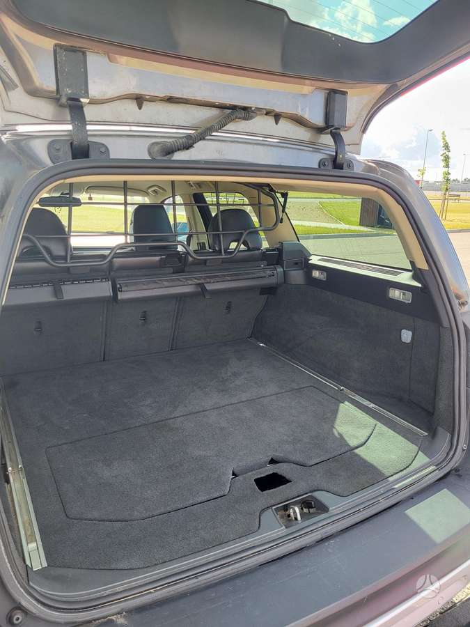 Volvo XC70 - 11