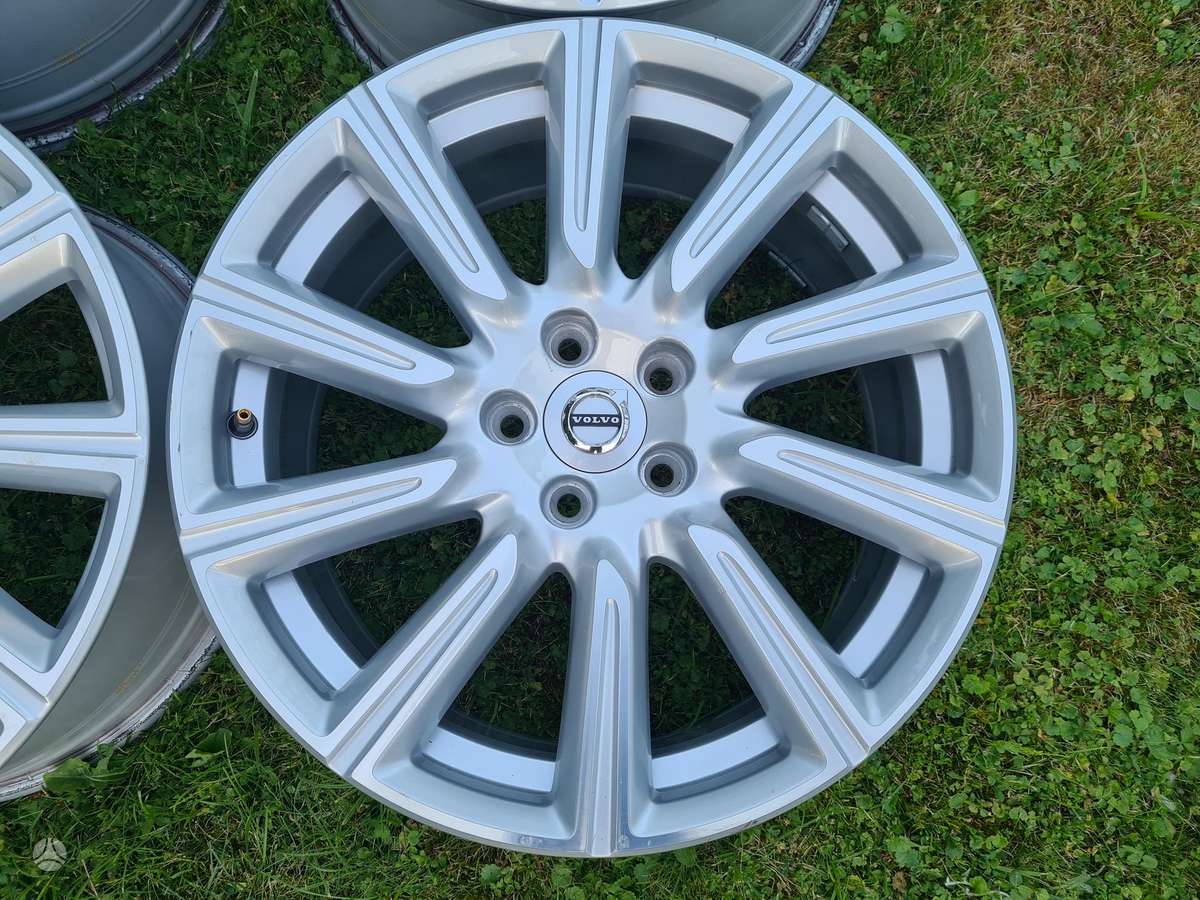 Volvo, light alloy, R18