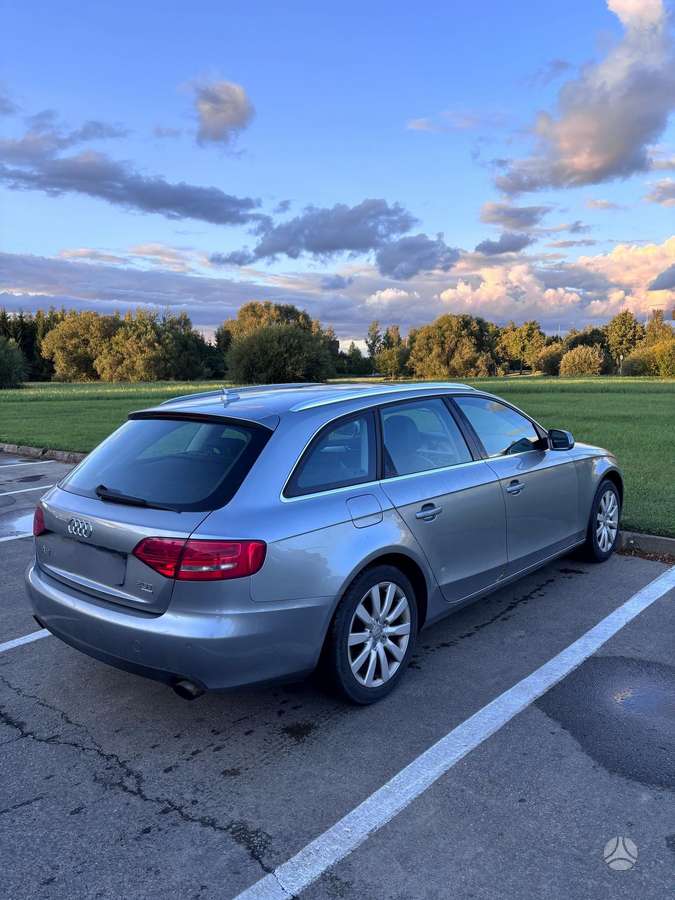 Audi A4, 2.0 l., Универсал