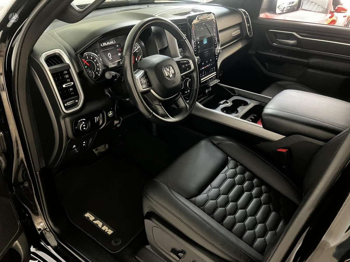 Dodge Ram, 5.7 l., Пикап