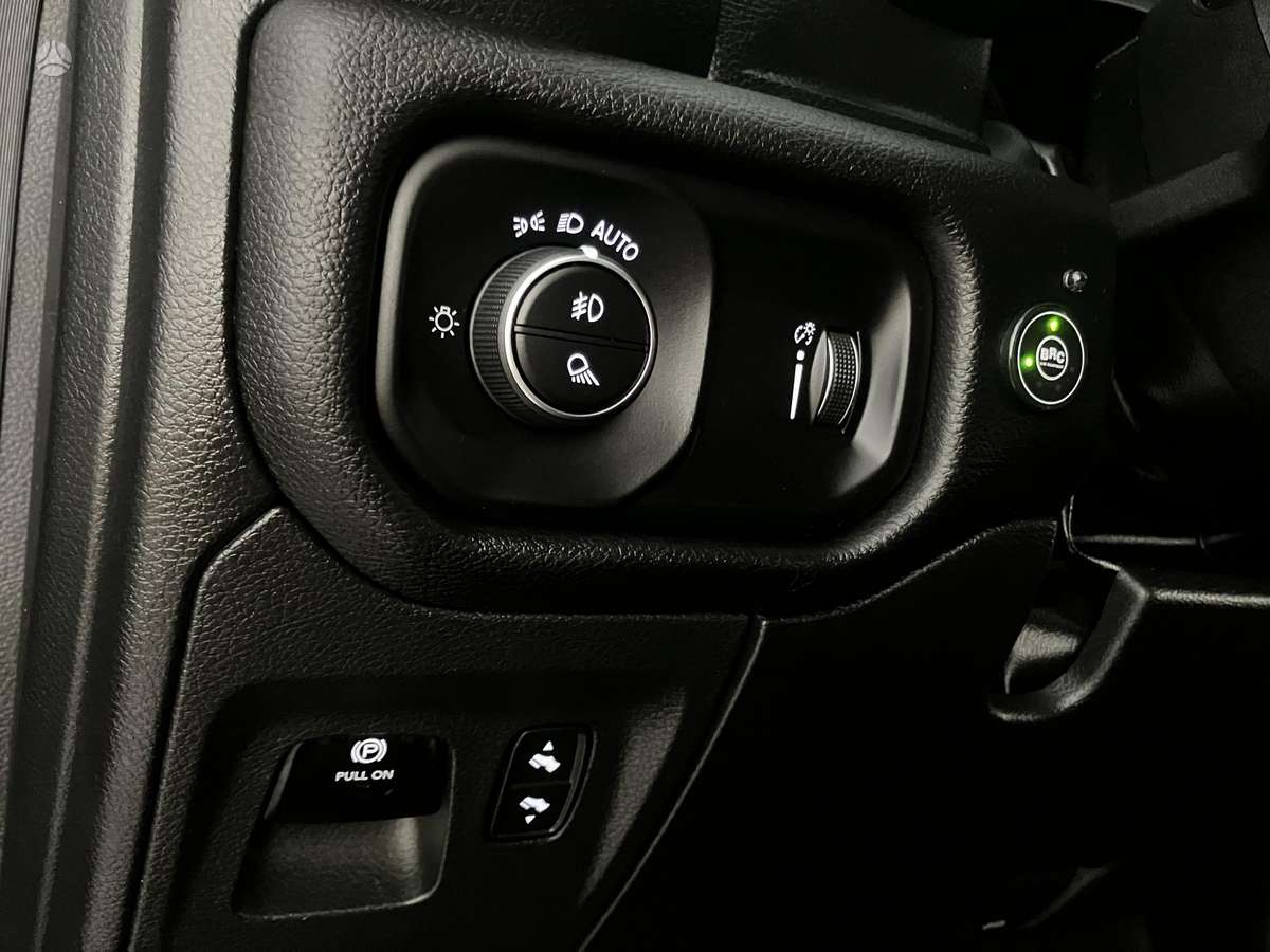 Dodge Ram, 5.7 l., Пикап