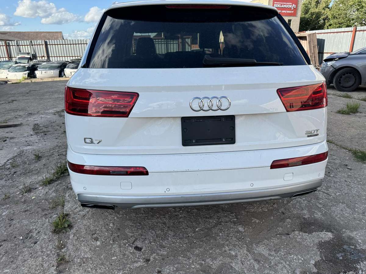 Audi Q7, CREC