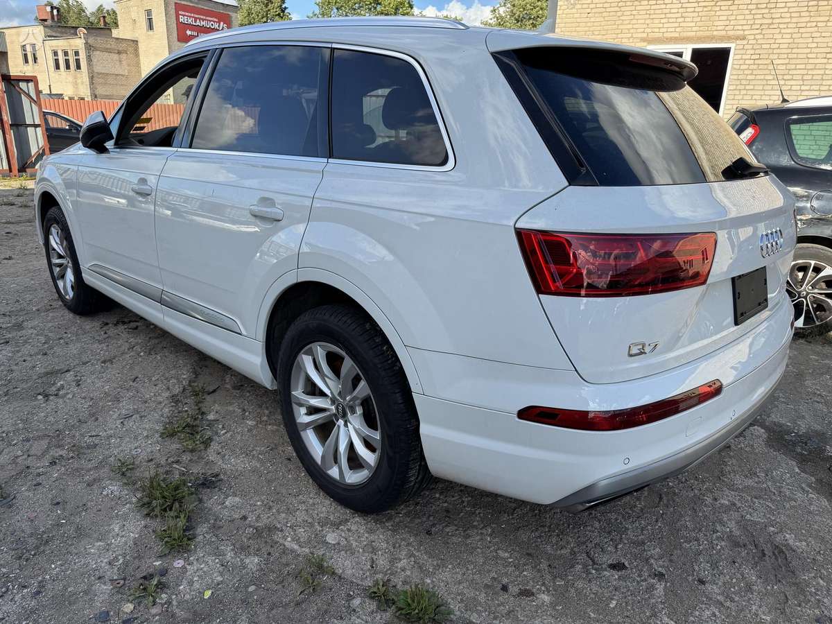 Audi Q7, CREC