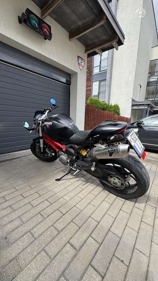 Ducati Monster 803cc, street / classic