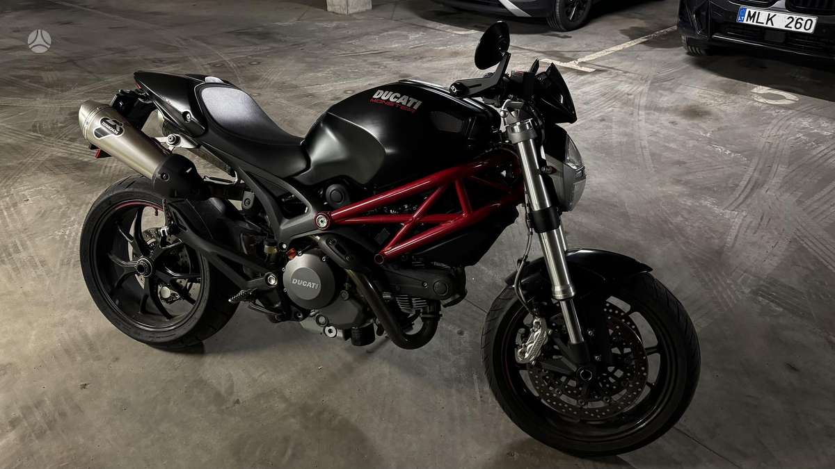Ducati Monster 803cc, street / classic