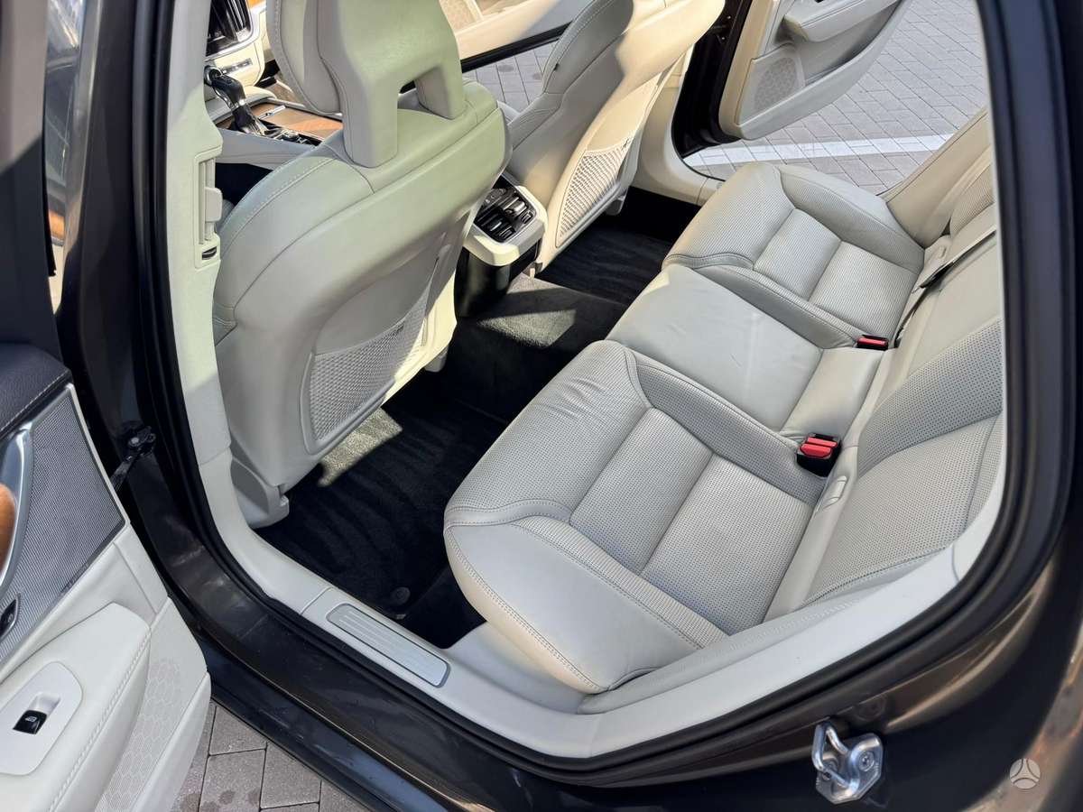 Volvo V90, 2.0 l., Универсал