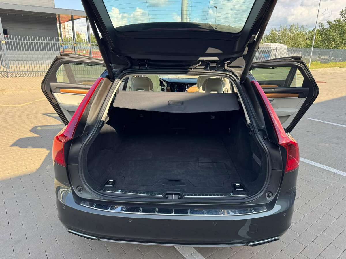 Volvo V90, 2.0 l., Универсал