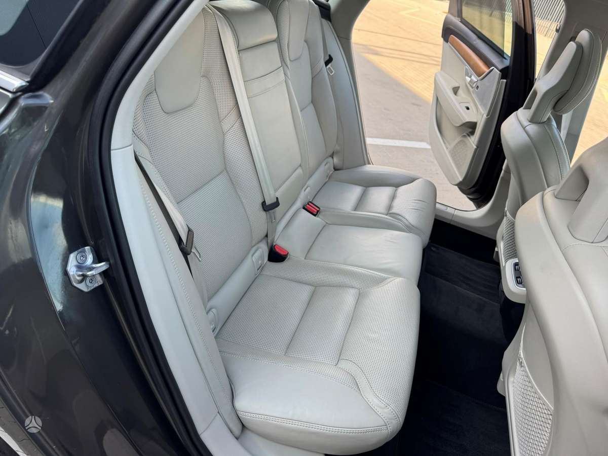 Volvo V90, 2.0 l., Универсал