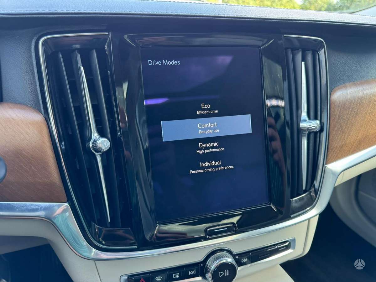 Volvo V90, 2.0 l., Универсал
