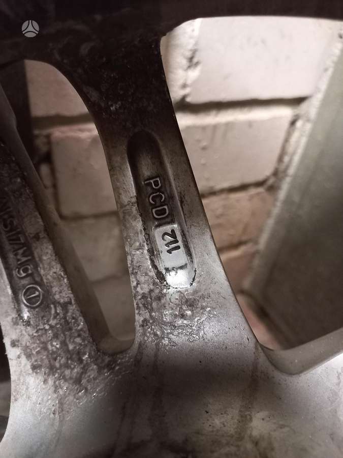 Volkswagen, light alloy, R16