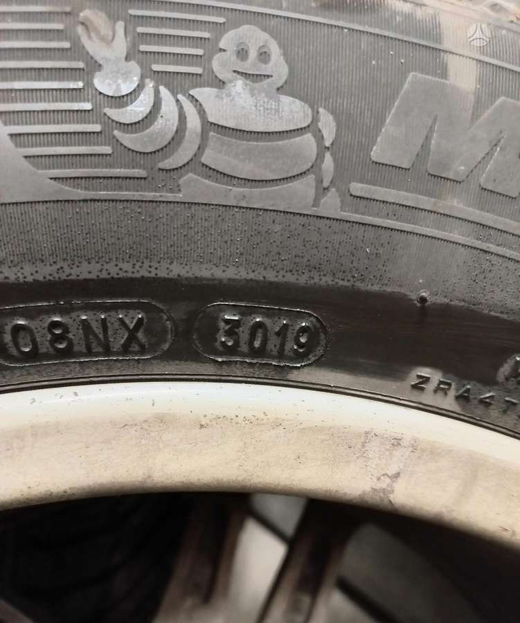 Volkswagen, light alloy, R16