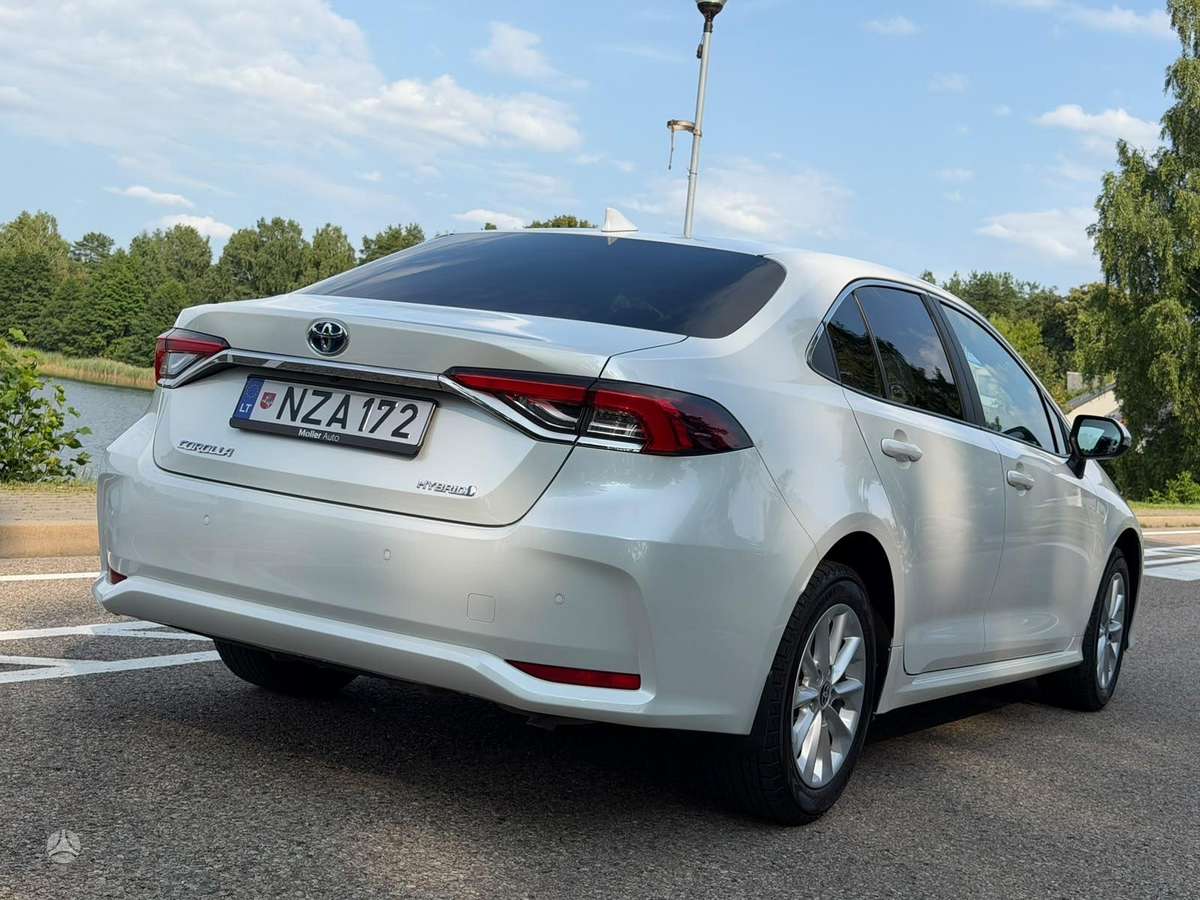 Toyota Corolla - 3