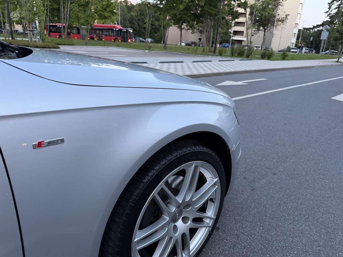 Audi A4, wagon