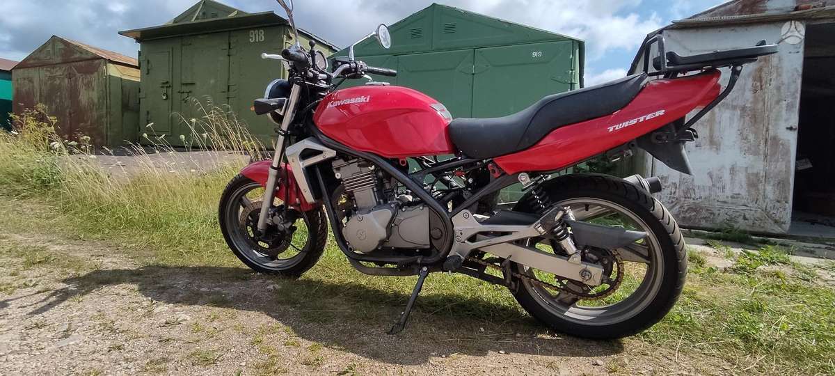 Kawasaki ER, street / classic