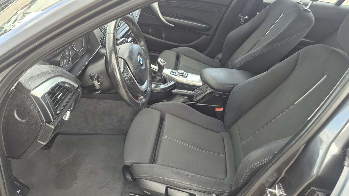 BMW 118, 1.6 l., Хэтчбек