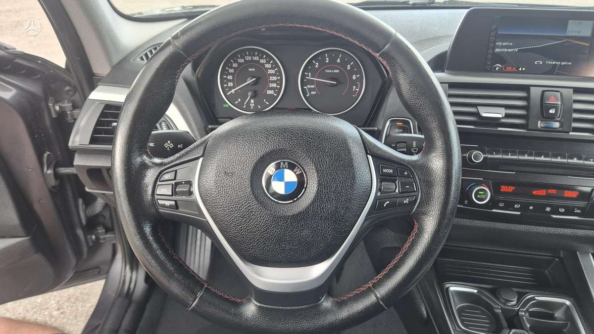 BMW 118, 1.6 l., Хэтчбек