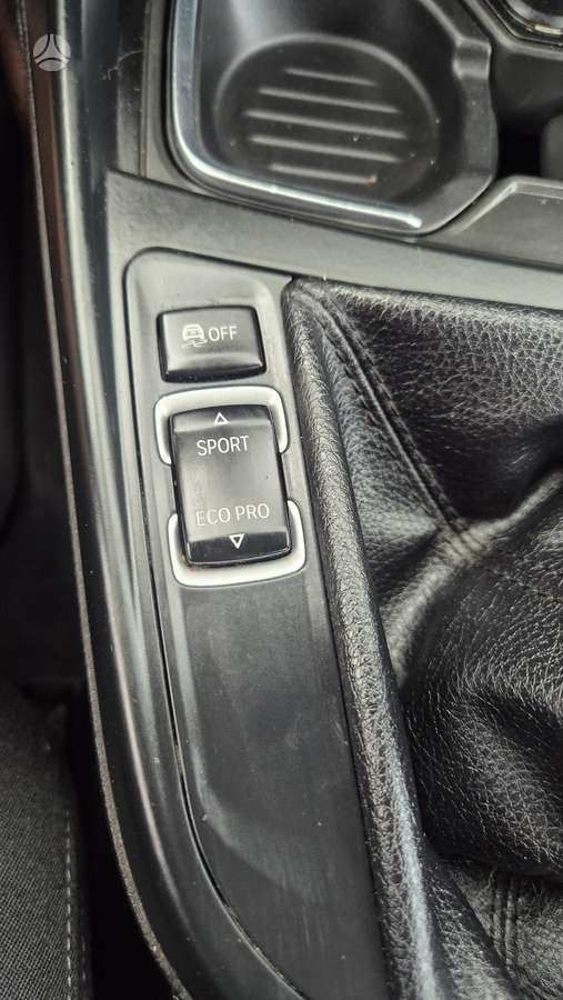 BMW 118, 1.6 l., Хэтчбек