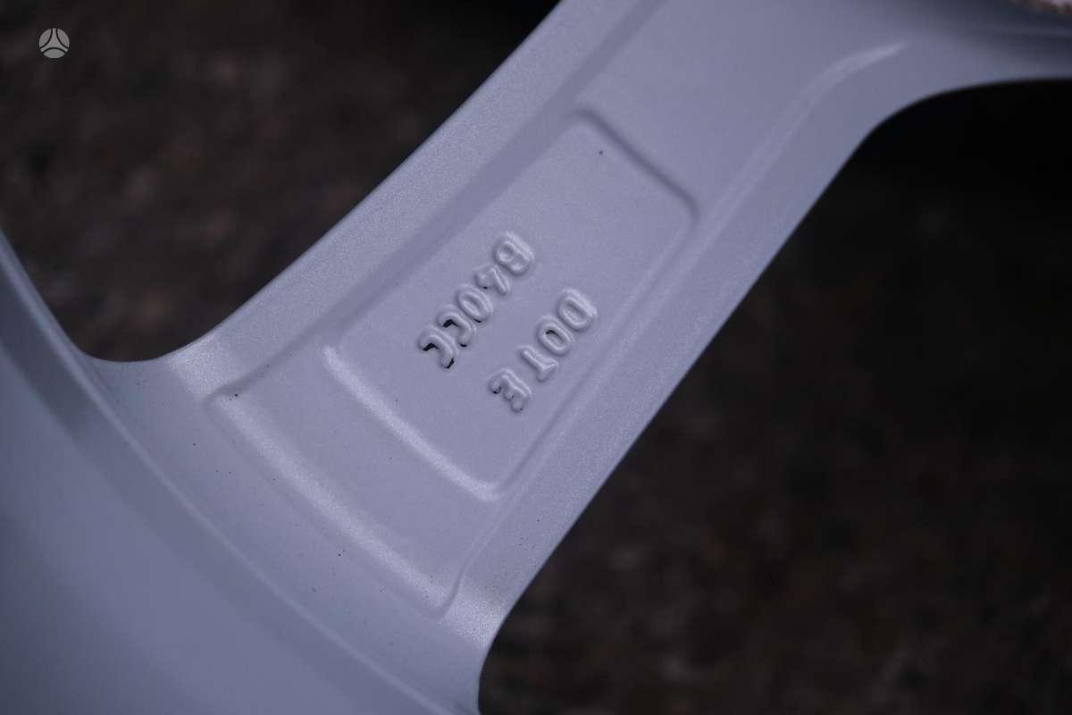 Volvo, light alloy, R18