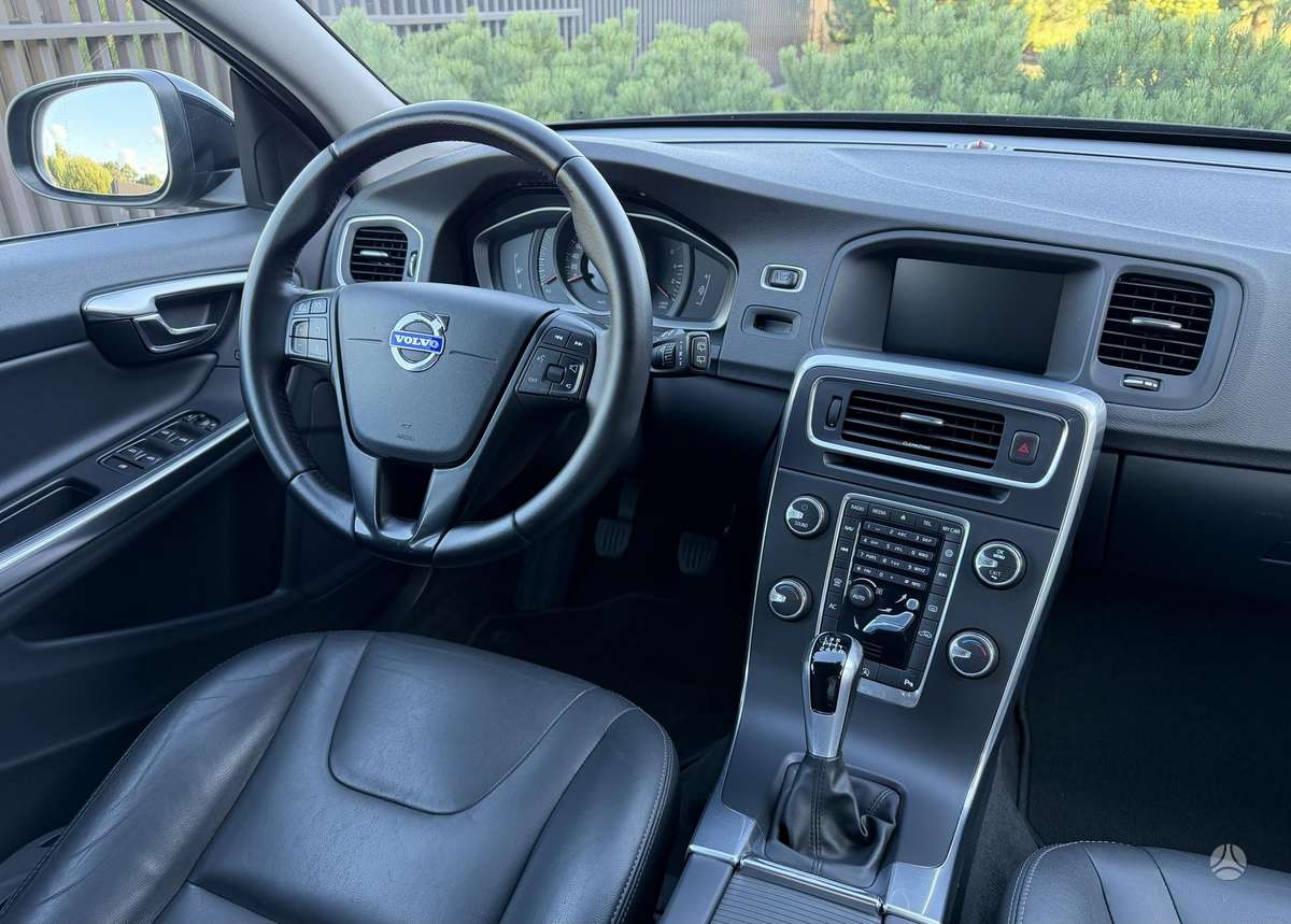 Volvo V60, 2.0 l., Универсал