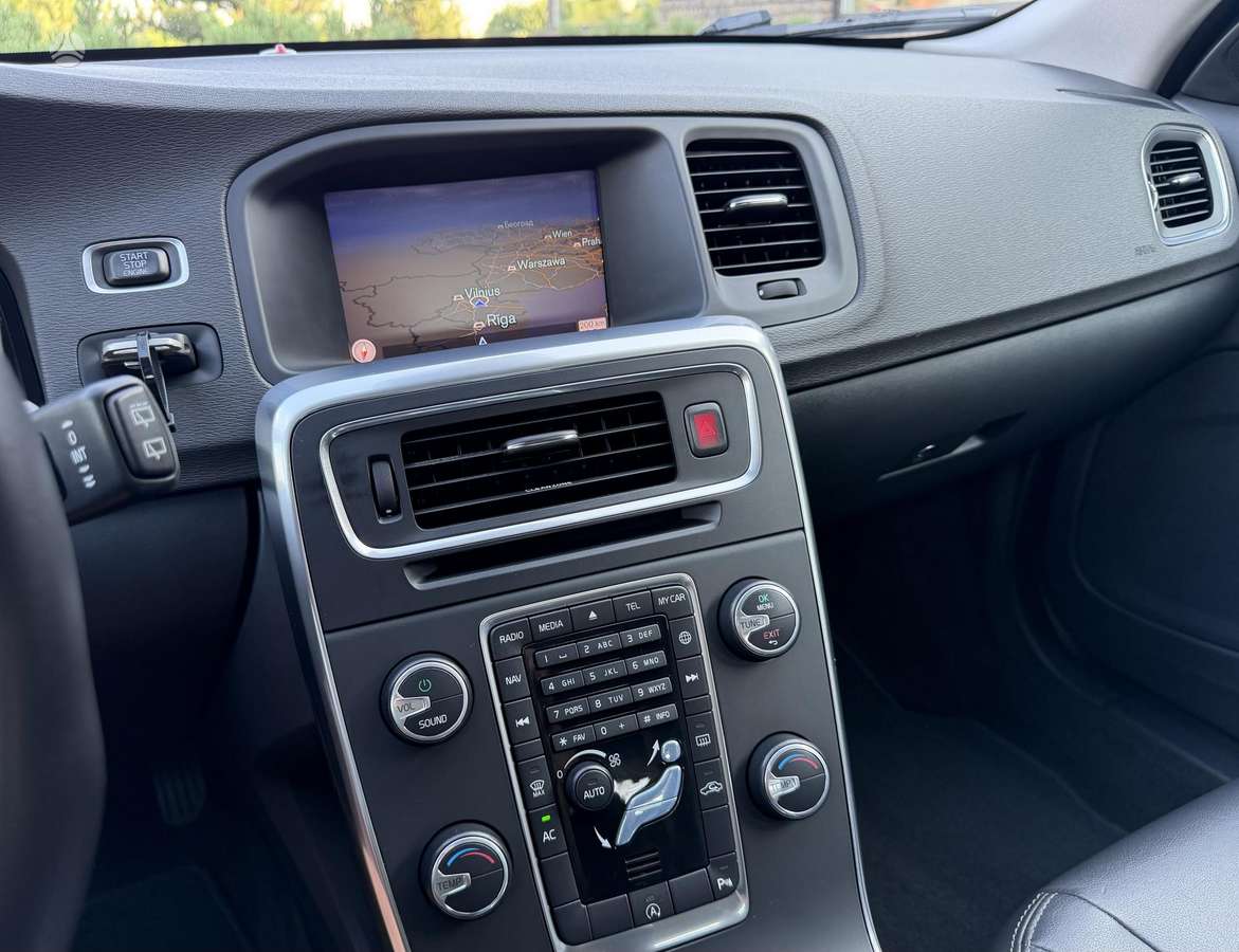 Volvo V60, 2.0 l., Универсал