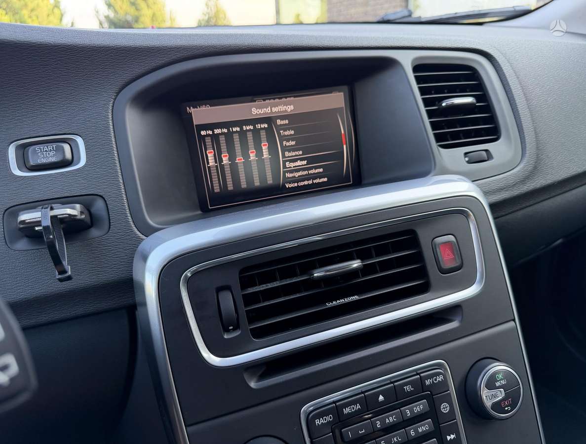 Volvo V60, 2.0 l., Универсал