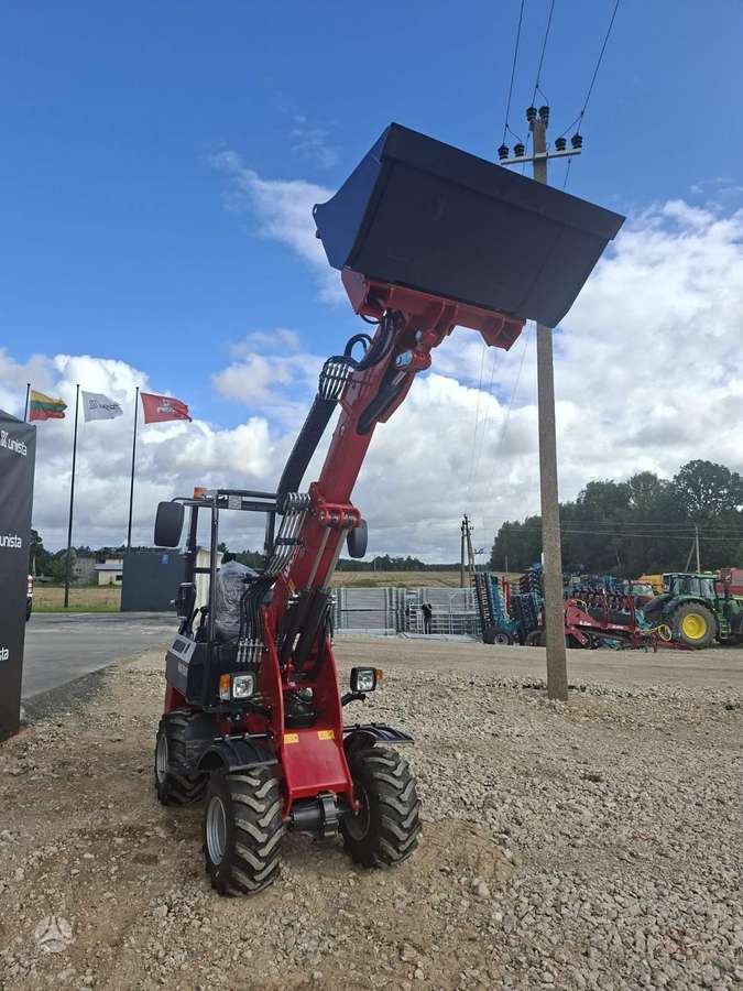 WOLF MINI 750T, self-propelled loaders