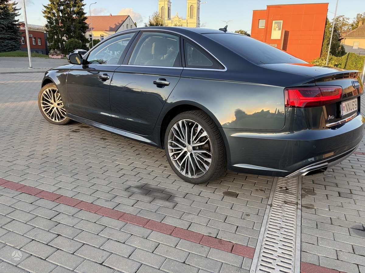 Audi A6, 2.0 l., Седан