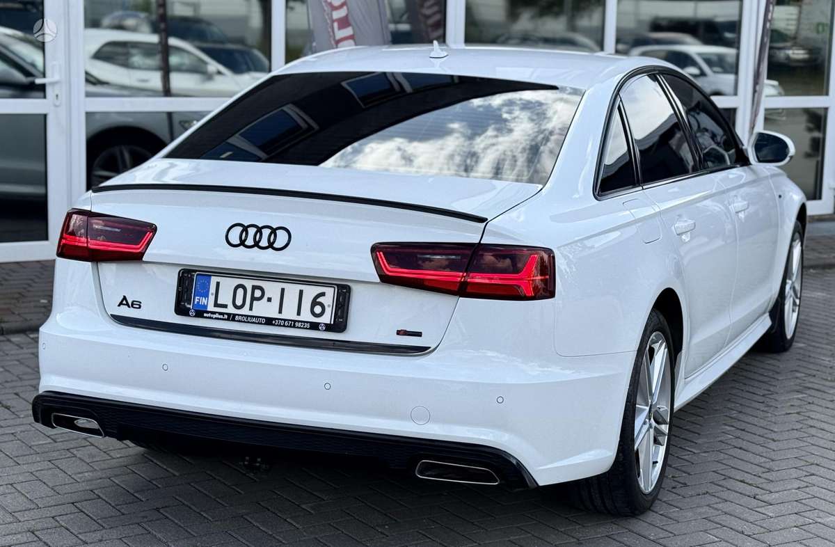 Audi A6, 2.0 l., Седан
