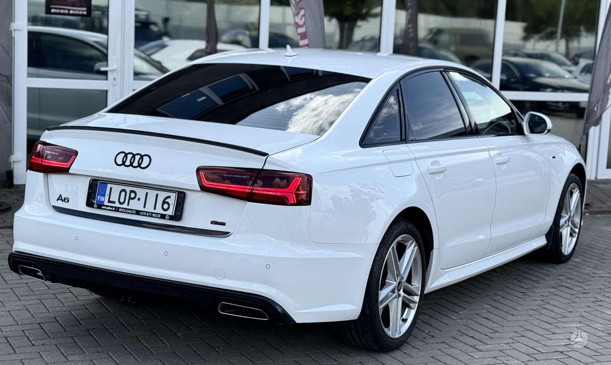 Audi A6, 2.0 l., Седан