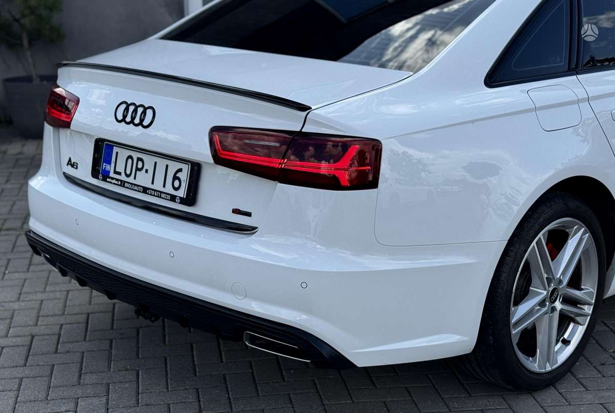 Audi A6, 2.0 l., Седан