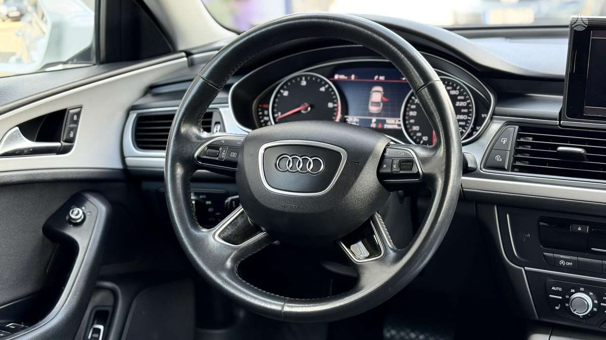 Audi A6, 2.0 l., Седан