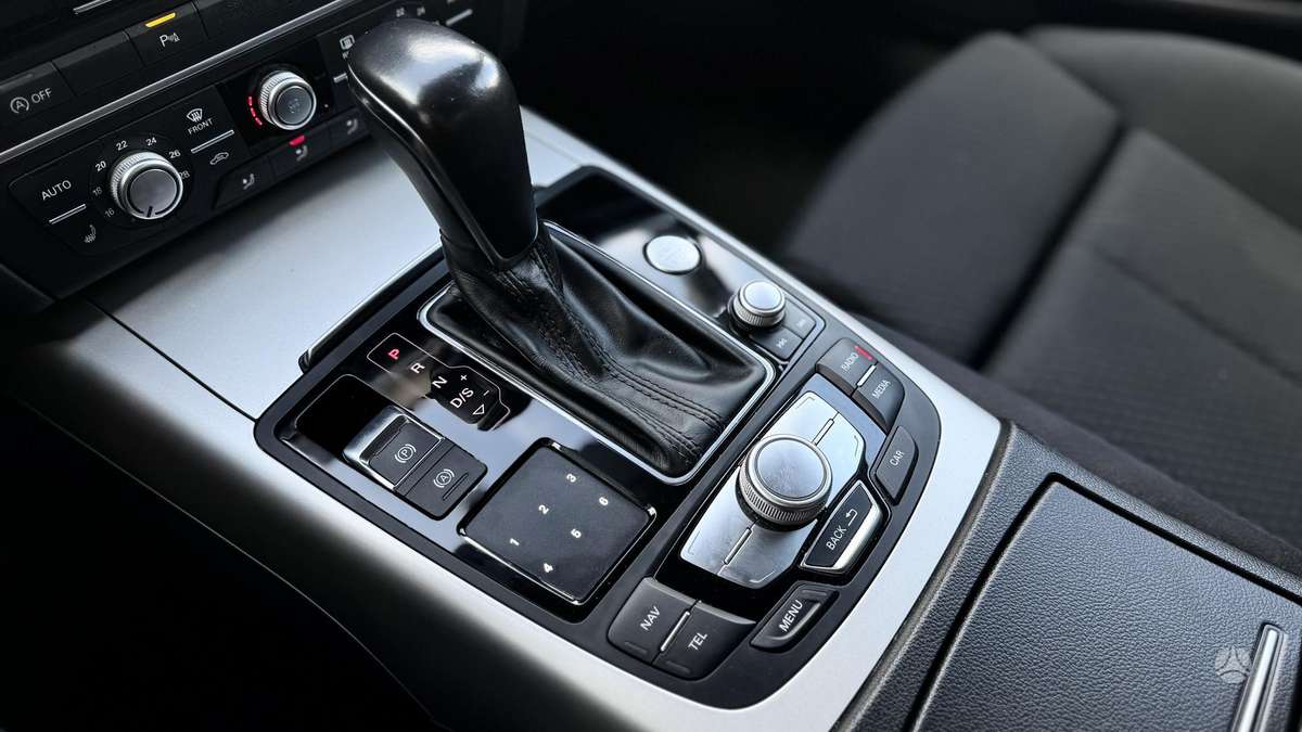 Audi A6, 2.0 l., Седан