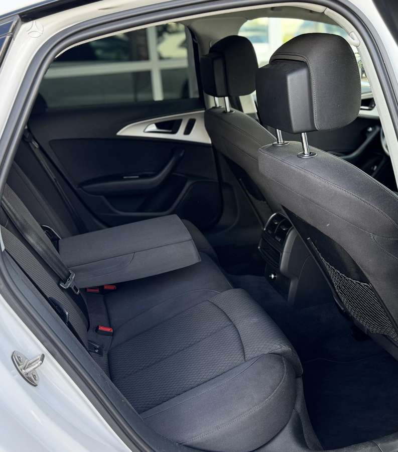 Audi A6, 2.0 l., Седан