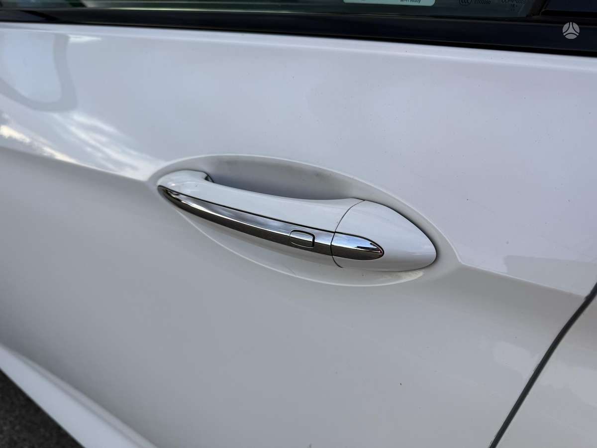 Opel Insignia, 1.6 l., hatchback
