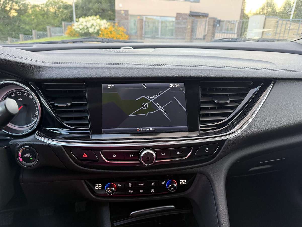 Opel Insignia, 1.6 l., hatchback