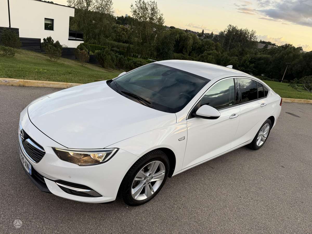 Opel Insignia, 1.6 l., hatchback