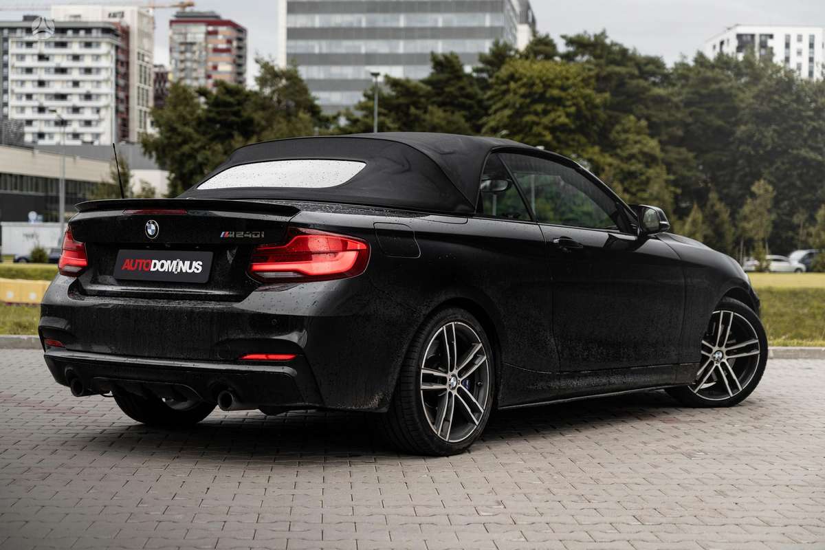 BMW M240, 3.0 l., convertible