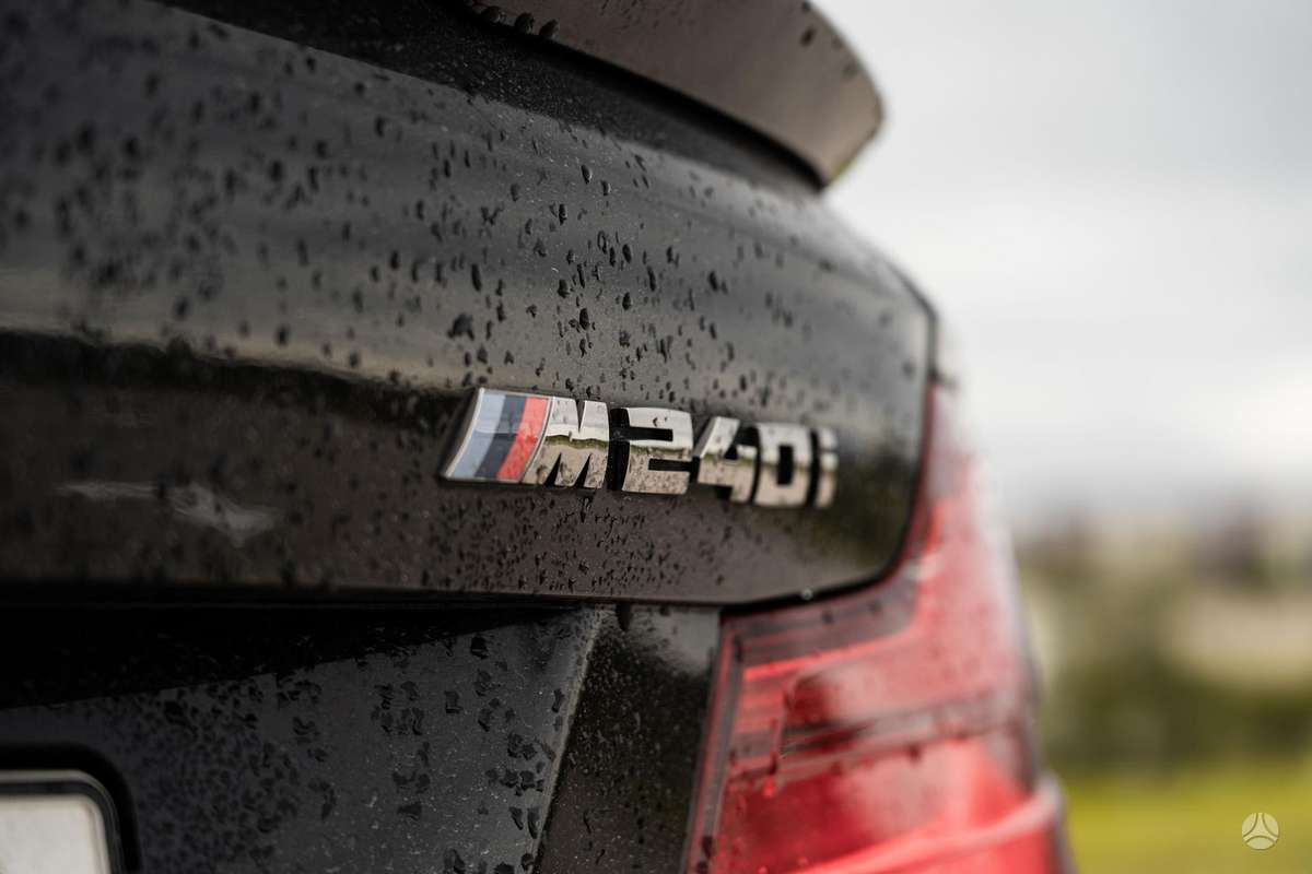 BMW M240, 3.0 l., convertible