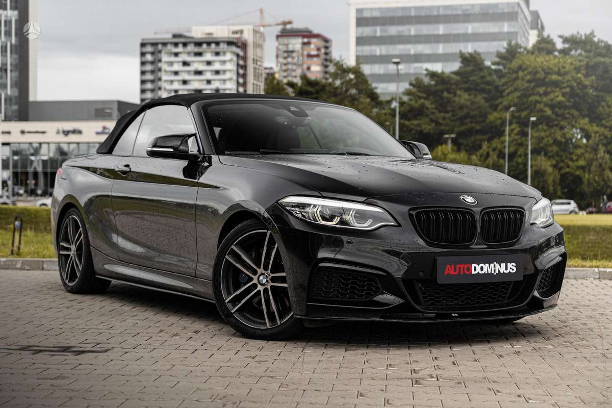 BMW M240, 3.0 l., convertible