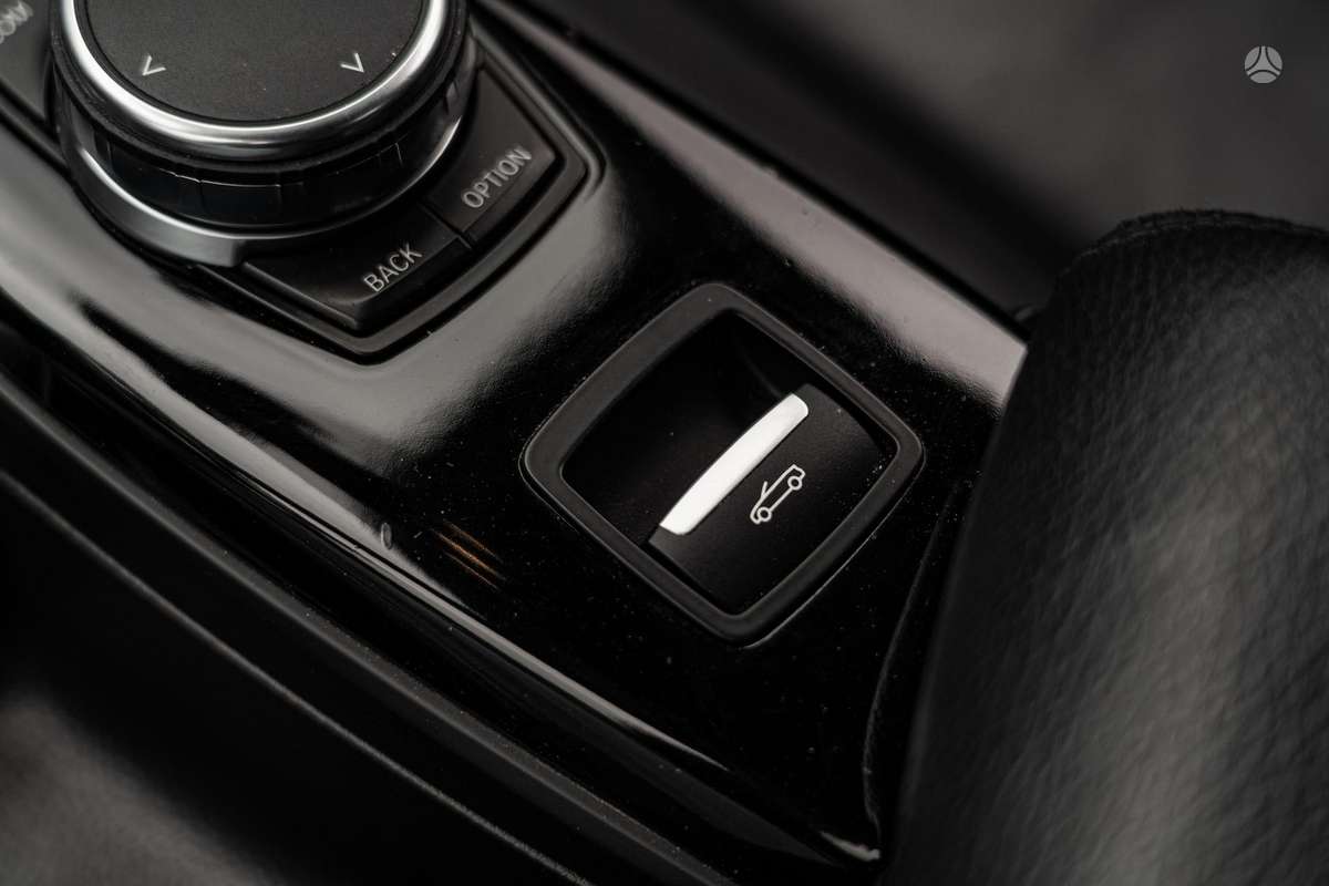 BMW M240, 3.0 l., convertible