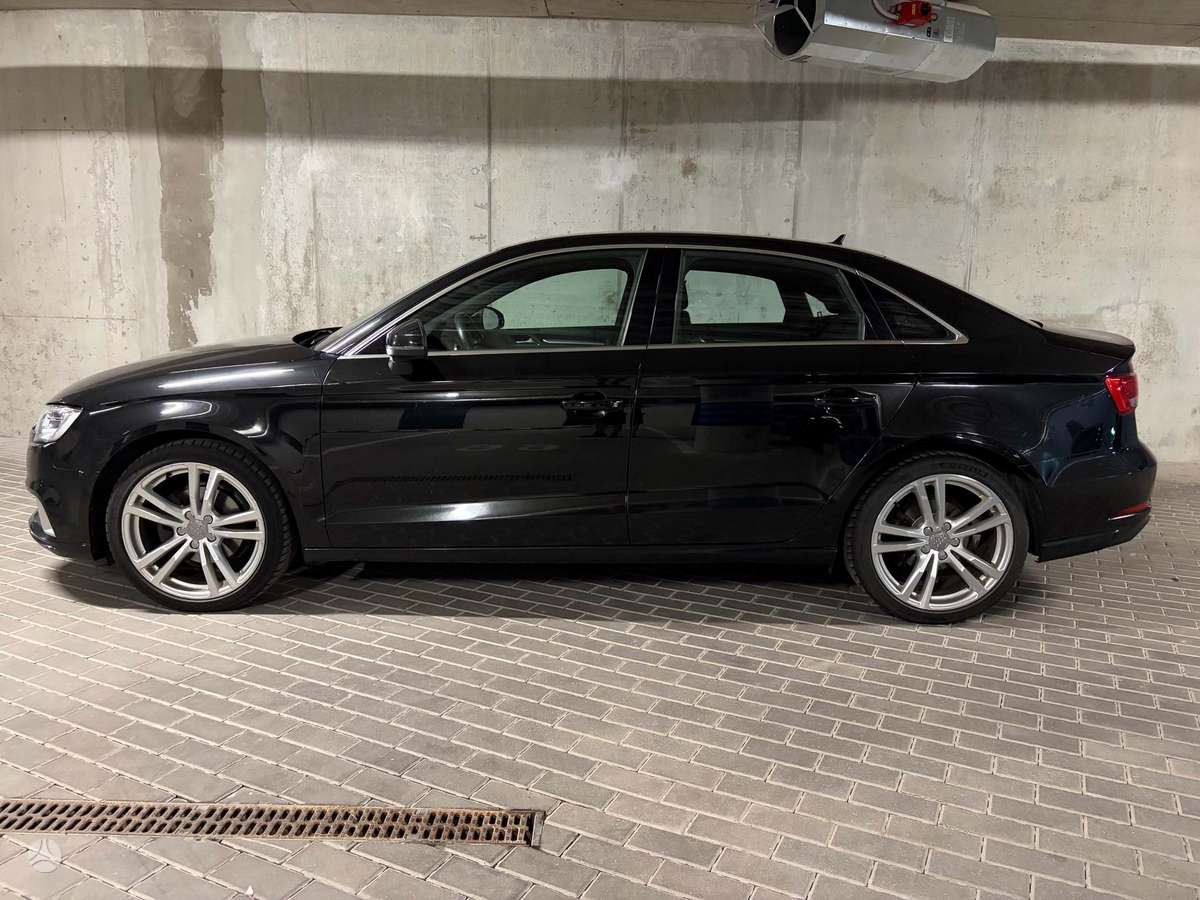 Audi A3, 1.5 l., Седан