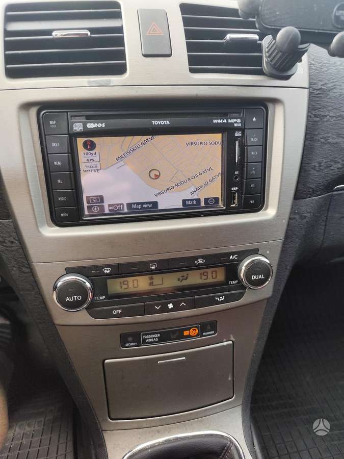 Toyota Avensis, 2.0 l., Универсал