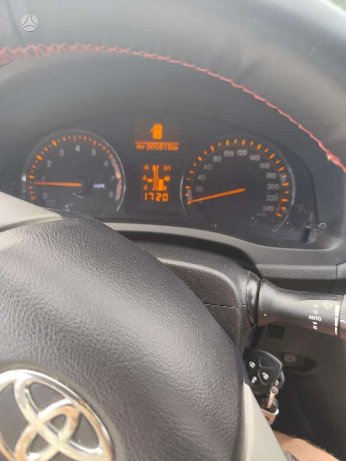 Toyota Avensis, 2.0 l., Универсал