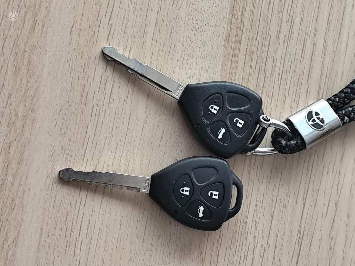 Toyota Avensis, 2.0 l., Универсал