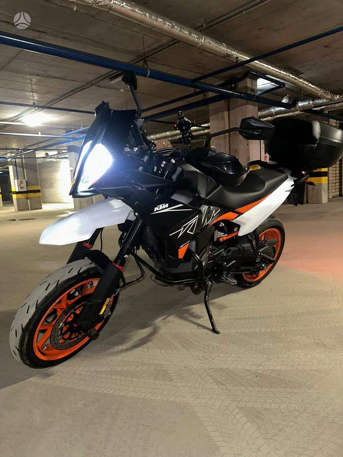 KTM -kita- 890cc, street / classic