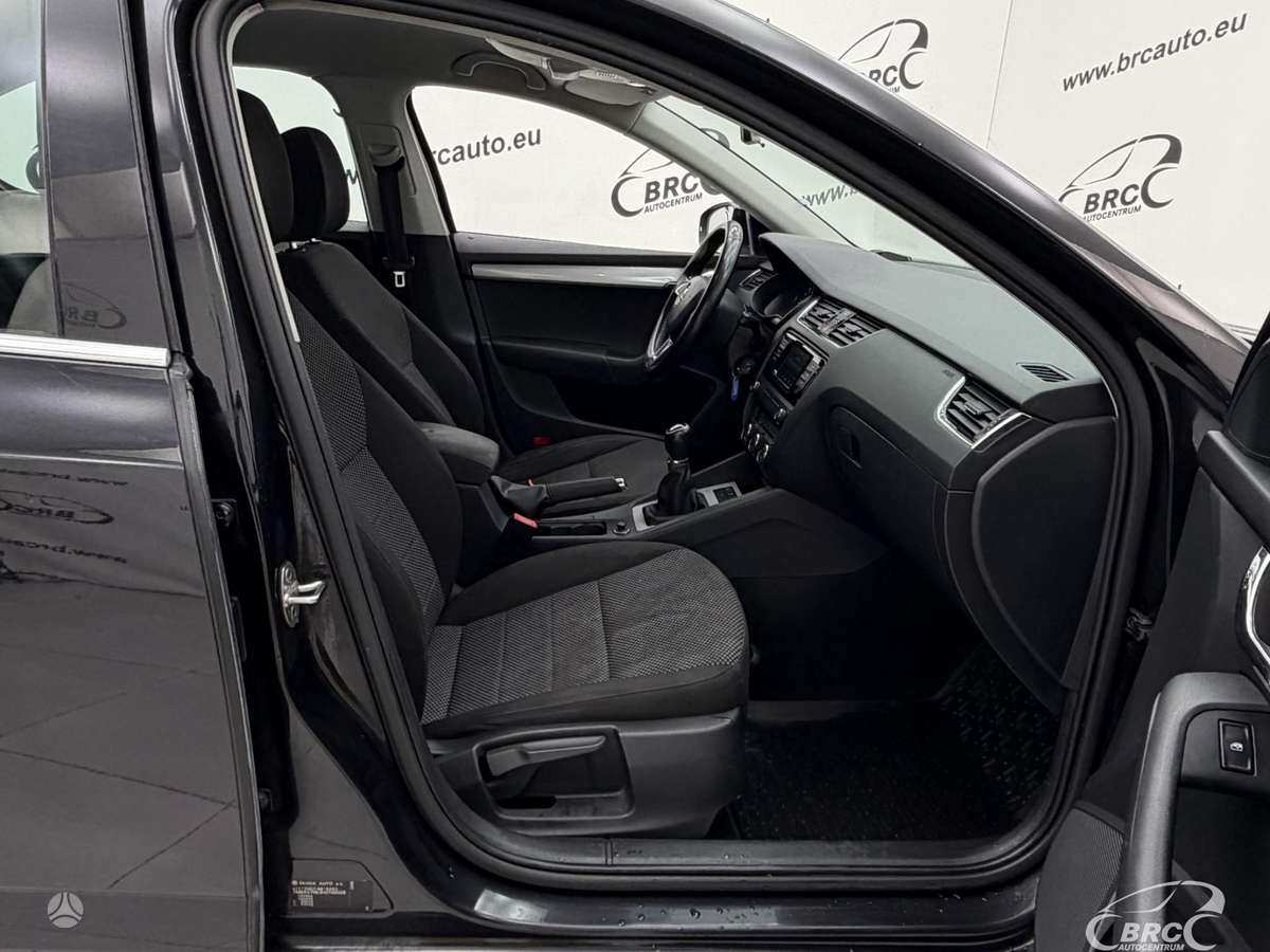 Skoda Octavia, 1.6 l., Хэтчбек